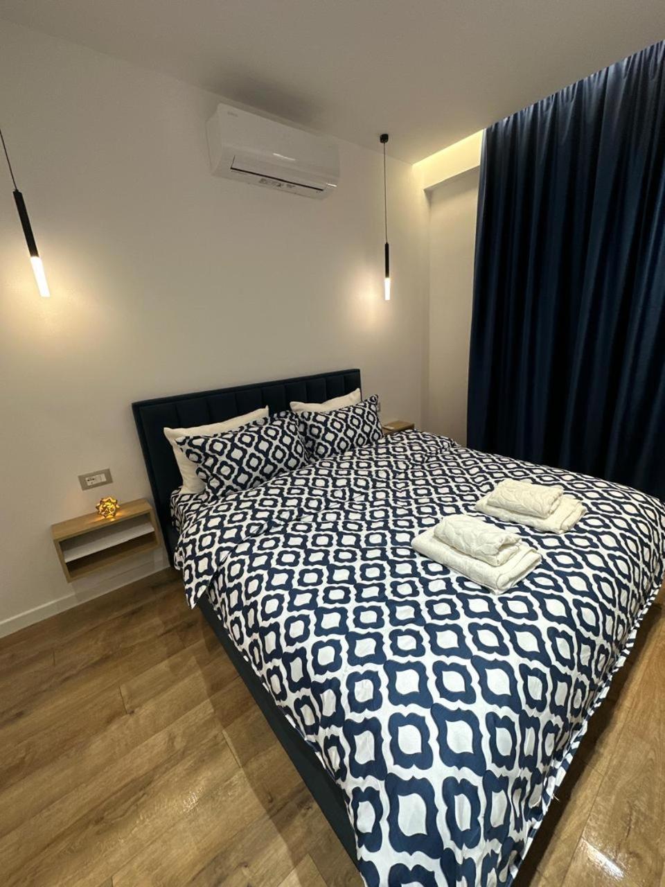Erinda'S Apartment Тирана Экстерьер фото